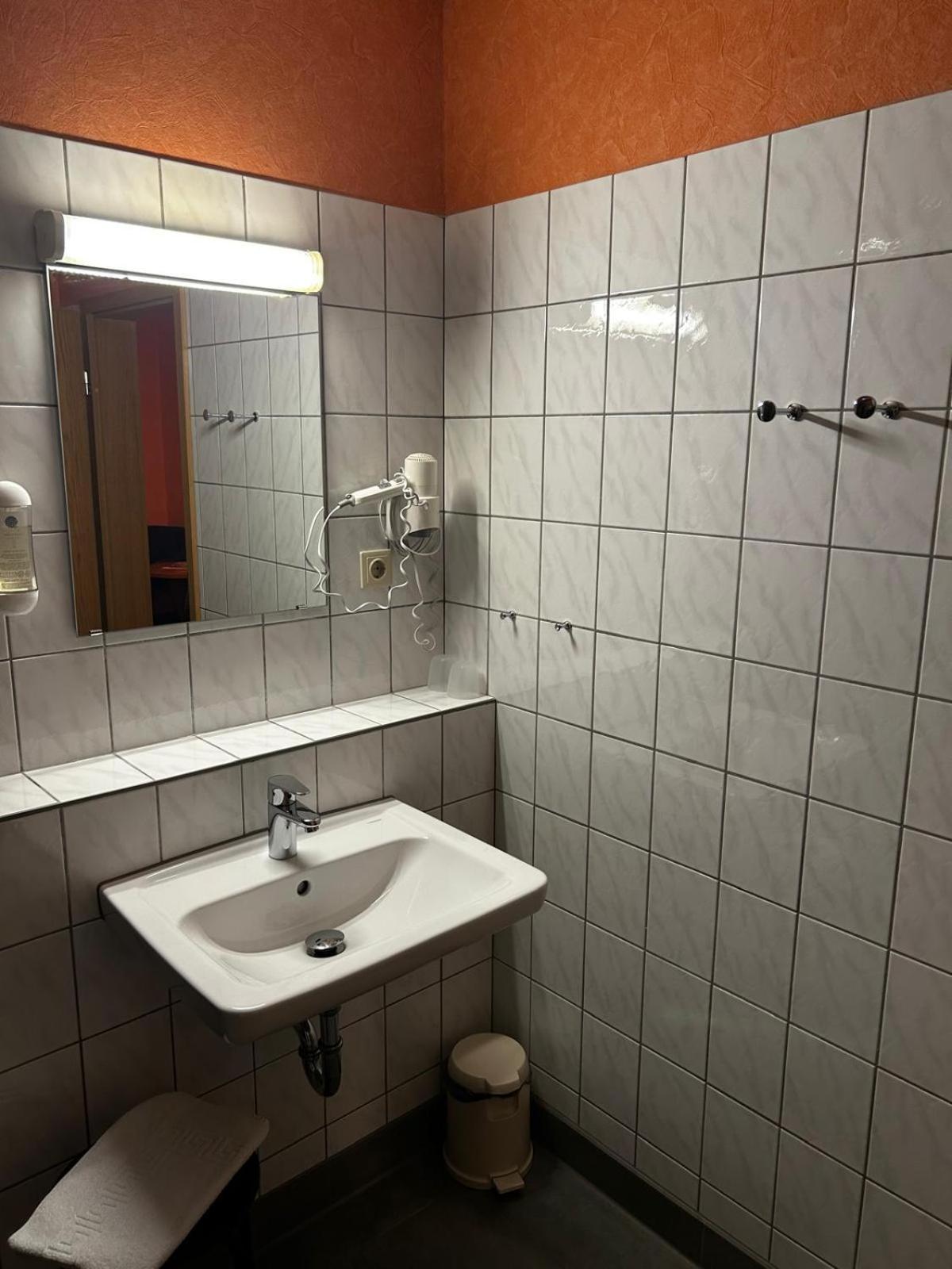Standard Zweibettzimmer